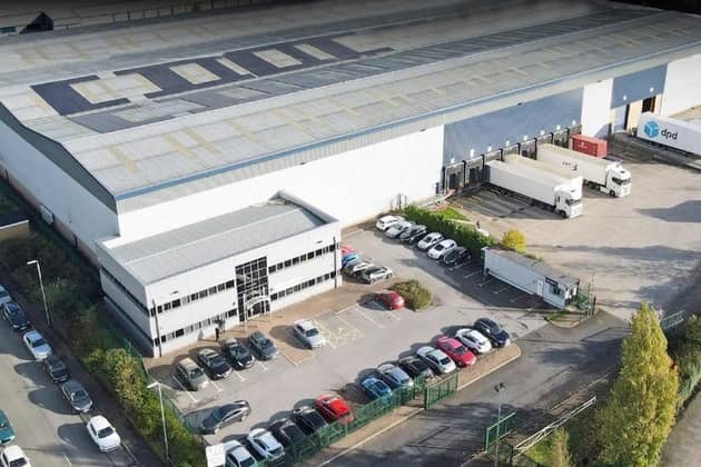 A prime 126,534 sq ft logistics distribution unit in Elland, WestYorkshire, which is let to Buy It Direct, one of the UK’s largest online consumer goods retailers, has been acquired in a £17 million deal.