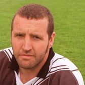 David Fell played professional rugby league for Rochdale and Salford in the 1990s