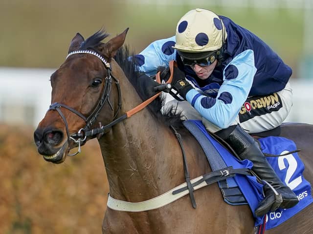 This was Tom Cannon and Edwardstone winning the Grade One Henry VIII Novices Chase at Sandown last December.
