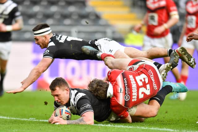 Peak years: Hull FC forward Jordan Lane scores in the win over Salford Red Devils. Picture by Will Palmer/SWpix.com