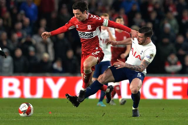 Jonny Howson avoids a challenge from Pierre-Emile Højbjerg.
(Picture: Bruce Rollinson)