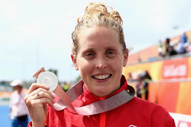 Jessica Learmonth with her silver medal after the 2018 Commonwealth Games women's triathlon. She will be targeting more success at this year's Commonwealth Games in Birmingham. Picture: Phil Walter/Getty Images.