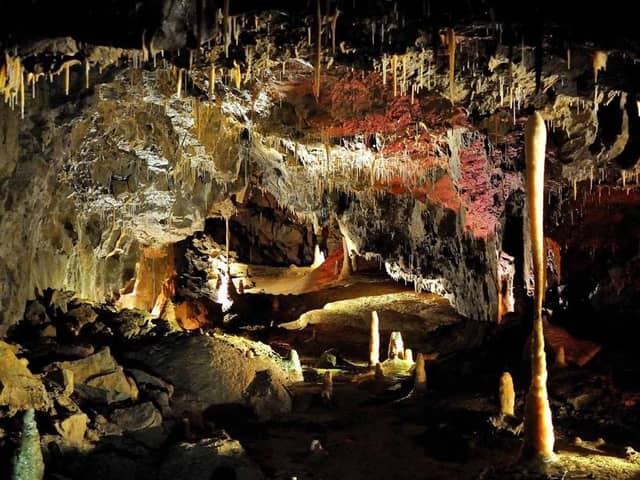 Inside the incredible Stump Cross Caverns