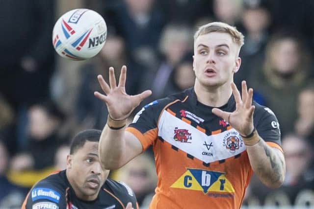 Tough-tackling forward Alex Sutcliffe sees a win at Wigan Warriors as a turning point in Castleford Tigers' Super League season. Picture: Allan McKenzie/SWpix.com.