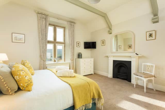 Sunny accessories add colour to this bedroom