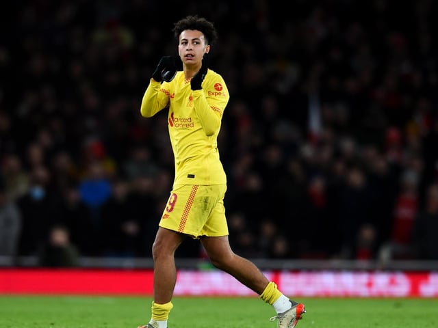 Age: 17. Current rating: 39. Potential (dynamic): 70-90.