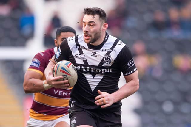 CUP MISSION: Hull FC's Jake Connor on the attack against Huddersfield Giants earlier in the season. Picture: Allan McKenzie/SWpix.com.