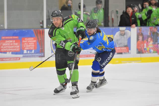 Jason Hewitt (left) was player-coach of Hull Pirates in the first-ever NIHL National season in 2019-20. This season he has played for Sheffield Steeldogs.