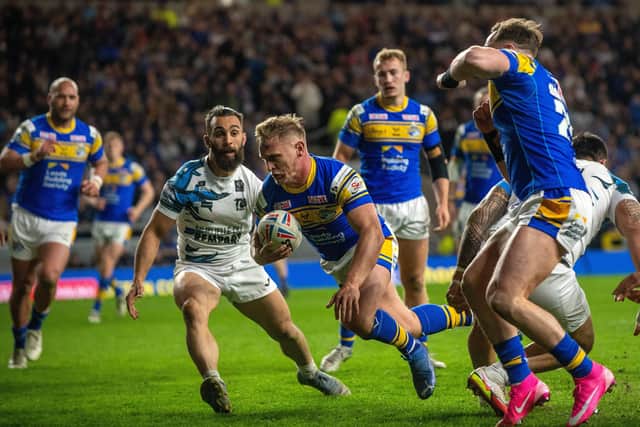 Brad Dwyer scores the Rhinos' second try.   Picture Bruce Rollinson