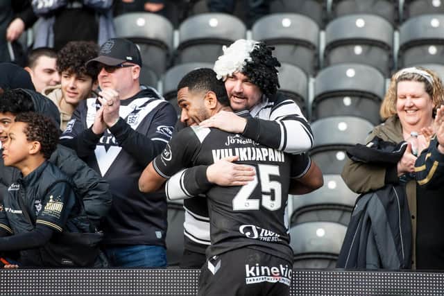 Mitieli Vulikijapani with fans at the end of the game against Huddersfield. (Picture: SWPix.com)
