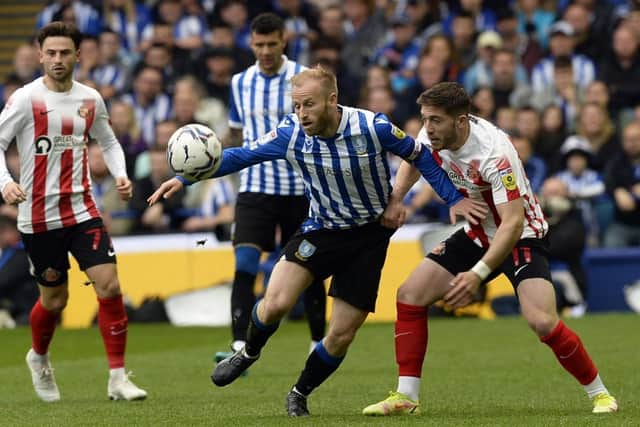 Sheffield Wednesday captain Barry Bannan pictured in the heat of battle against Sunderland on Monday night. Picture: Steve Ellis.