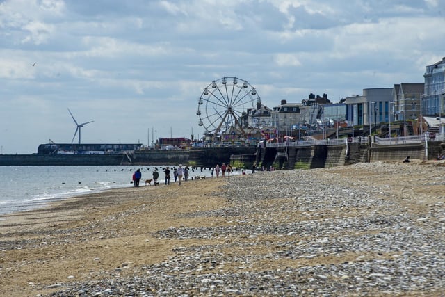 Bridlington has two beaches to swim. The north beach was classified as good, and the south beach was classified as sufficient