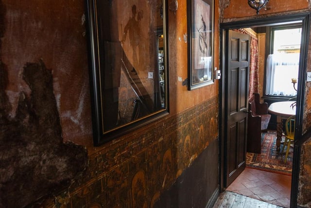 Harry Potter fans will also delight at the snug, located just below the staircase, which is equipped with its own potion cabinet and a cauldron.