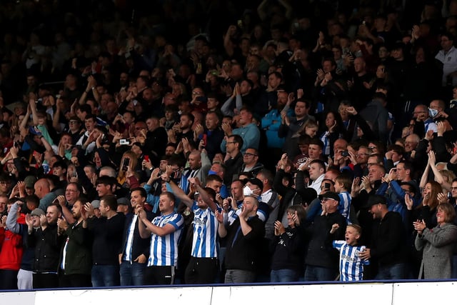 Average away attendance for 2021-22 League One season: 2,464. Up from an average of 2,593 in 2019-20 season.