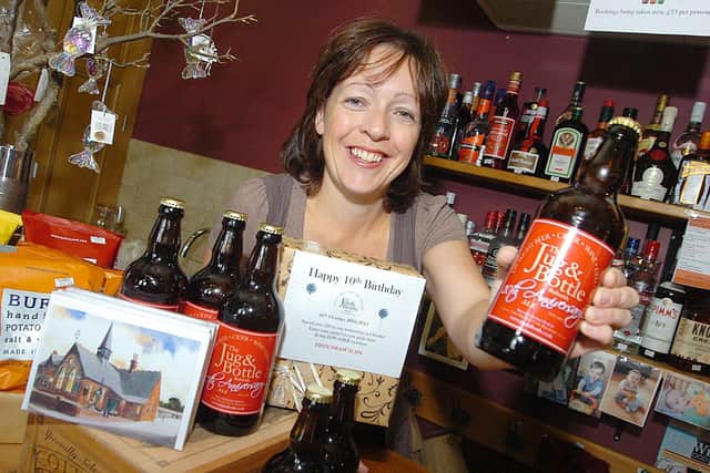 Louise Smith marks The Jug and Bottle's 10th birthday in 2012