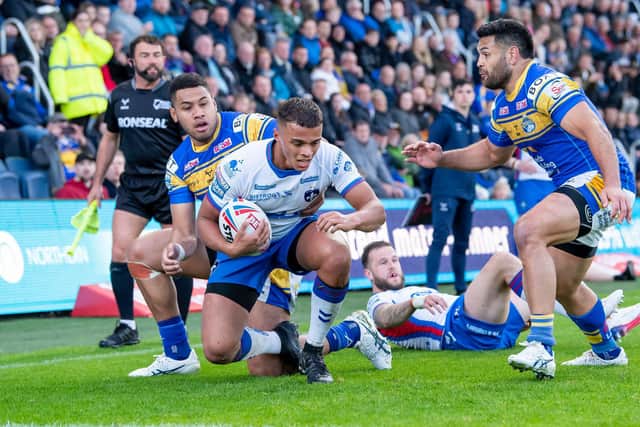 Wakefield Trinity came up short against Leeds Rhinos last time out. (Picture: SWPix.com)