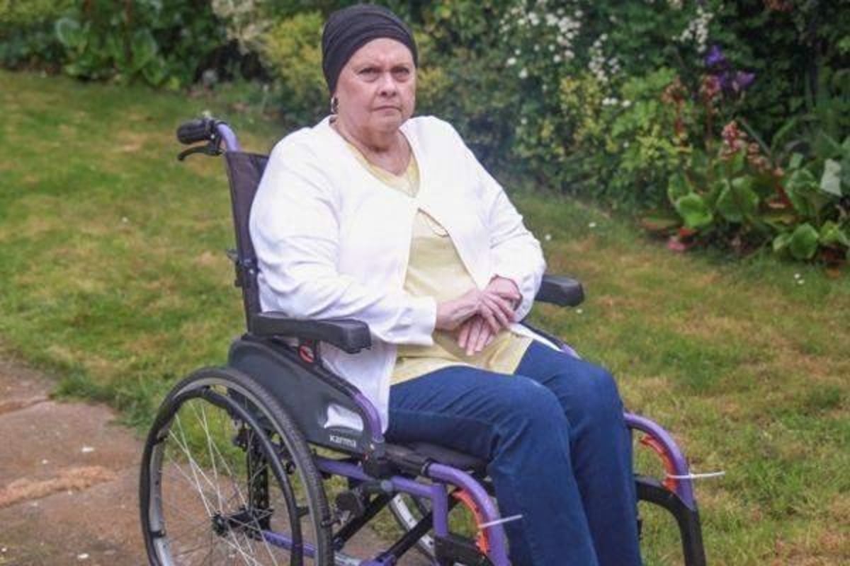 Une grand-mère a reçu 135 000 £ après que l’hôpital du Yorkshire n’a pas réussi à localiser sa jambe cassée