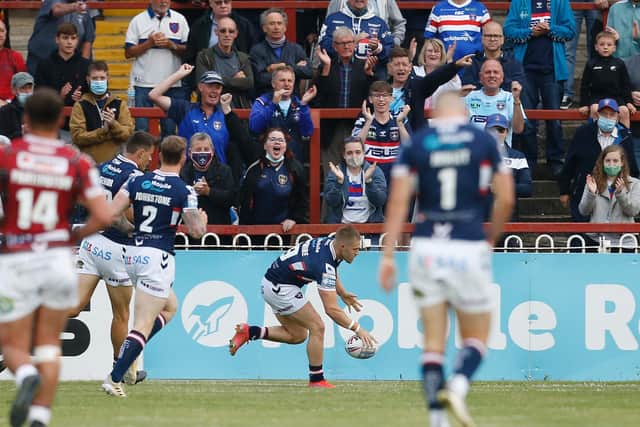 Wakefield Trinity got the better of Wigan Warriors on home soil last year. (Picture: SWPix.com)