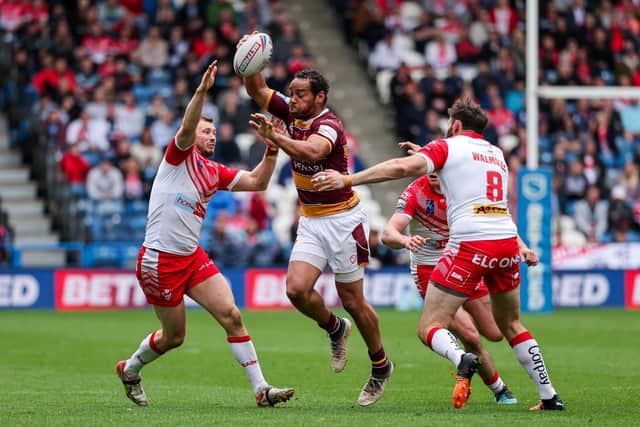 Huddersfield Giants lost out to St Helens in April. (Picture: SWPix.com)