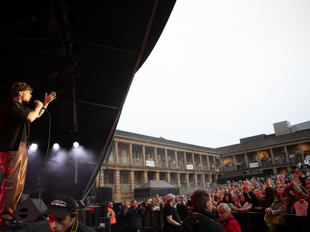 The singer finished the show with his hit Little Bit of Love. Photos by Cuffe and Taylor/The Piece Hall Trust