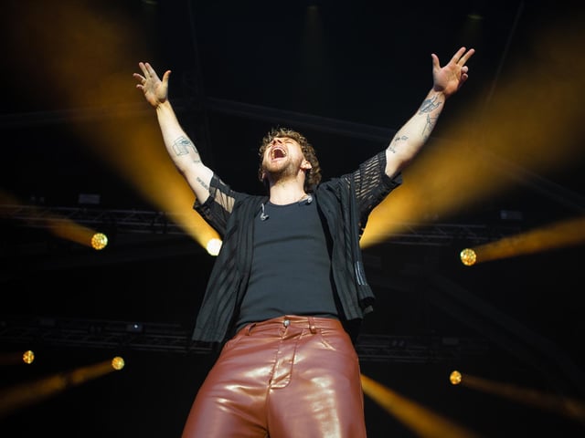 Tom declared: “Halifax, I know this is going to be one of the best nights ever!” Photos by Cuffe and Taylor/The Piece Hall Trust