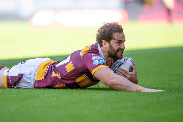 Toby King scores his first Huddersfield Giants try. (Picture: SWPix.com)