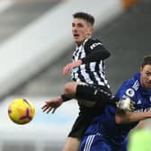 Newcastle United's Ciaran Clark has joined Sheffield United.