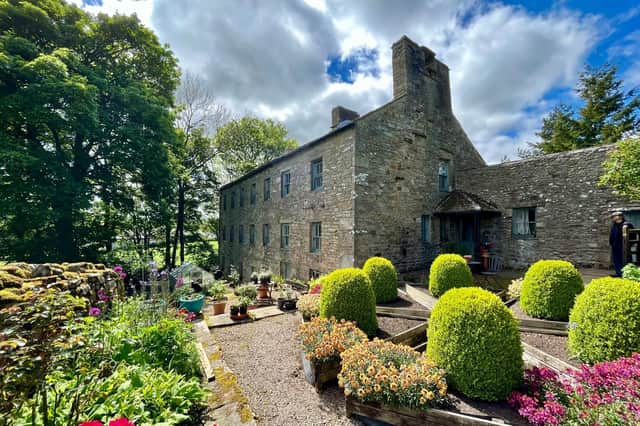 Flax Mill is a converted mill in Askrigg now for sale and attracting attention