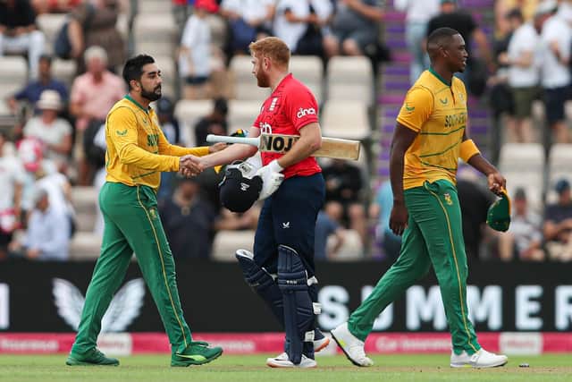 South Africa's Tabraiz Shamsi (left) shakes hands with England's Jonny Bairstow (centre) after the Proteas won the third T20 match at the Ageas Bowl on SUnday. Picture: Kieran Cleeves/PA