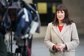 Rachel Reeves has suggested Labour ministers shouldn't go to picket lines.