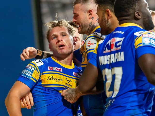 Brad Dwyer, left, has swapped Leeds Rhinos for Hull FC. (Picture: SWPix.com)