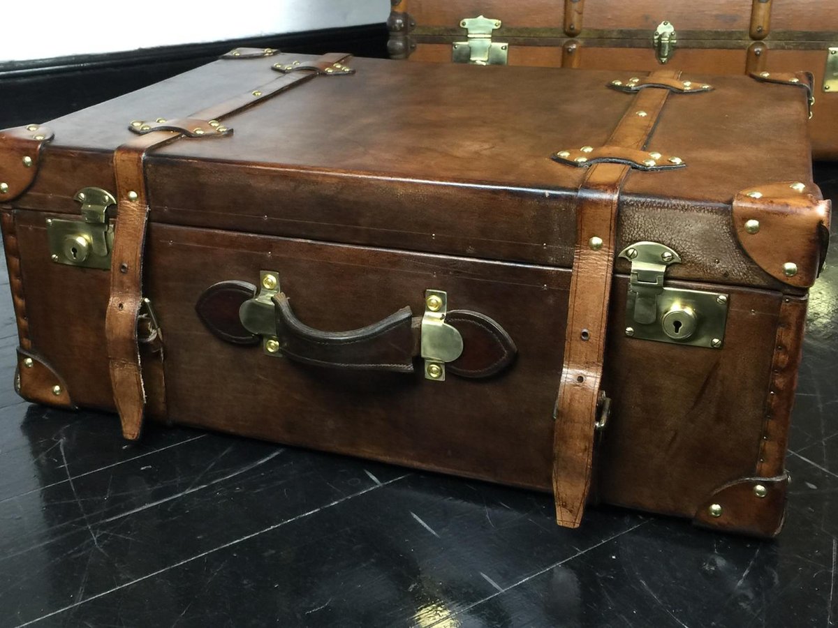 Doncaster-based H.J Cave & Sons, makers of luggage to Royalty, to be sold  to foreign owners