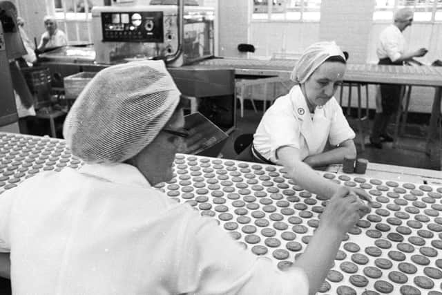The production line at Fox's Biscuits in 1971. (YPN).
