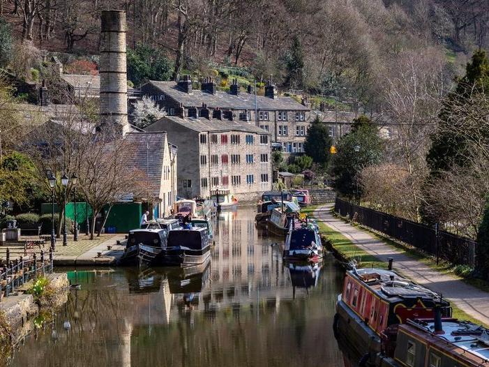 Hebden Bridge a 'cesspit'? A paradise of art and creativity more like - Anthony Clavane - Vimarsana News