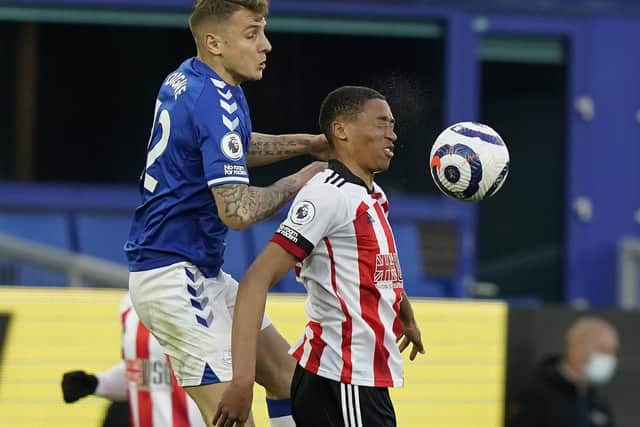 Lucas Digne of Everton challenges Daniel Jebbison of Sheffield United (Picture: Andrew Yates / Sportimage)