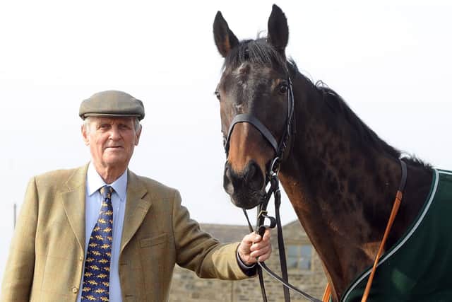 Yorkshire showjumping legend Harvey Smith with his 2013 Grand National winner Auroras Encore.