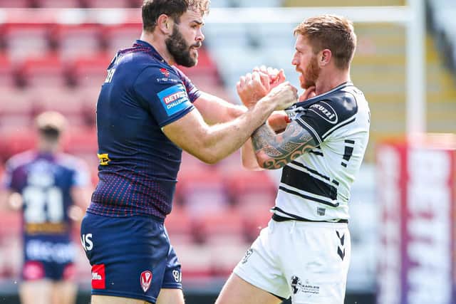 St Helens' Alex Walmsley and Hull FC's Marc Sneyd square up. (ALEX WHITEHEAD/SWPIX)