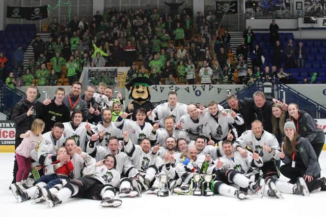 Hull Pirates celebrate their playoff triumph in Coventry in 2019.