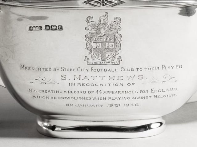 Antiques dealer Charles Wallrock wants £22,500 for the tea set, which he says was presented to Stoke City and England winger Stan Matthews after the end the Second World War.
