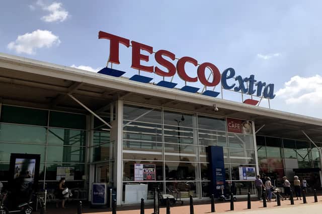 Tesco is being praised for encouraging staff to wear face masks.