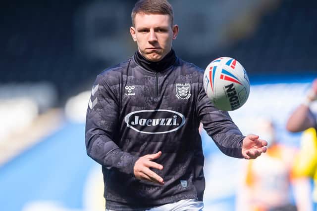 DERBY SPLIT: Jordan Lane admits some of his partner's family will be upset if Hull FC are victorious against Hull KR on Saturday. Picture: Allan McKenzie/SWpix.com
