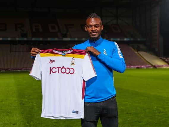 New signing Theo Robinson. Picture courtesy of Bradford City AFC.
