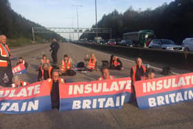 Protesters occupying the clockwise and anti-clockwise lanes on the M25