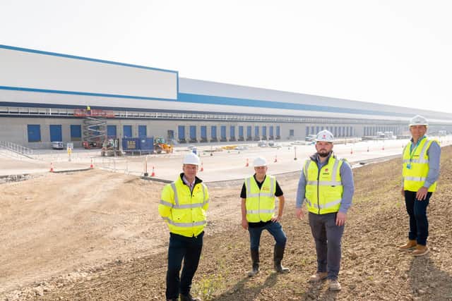 Hermes UK has confirmed that it will be recruiting 1,400 full time roles at its new parcel distribution hub in Barnsley which is due to be completed as scheduled in September 2022.
