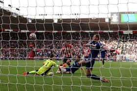 Armando Broja of Southampton scores their winning goal against Leeds United at St Mary's Stadium. (Photo by Eddie Keogh/Getty Images)