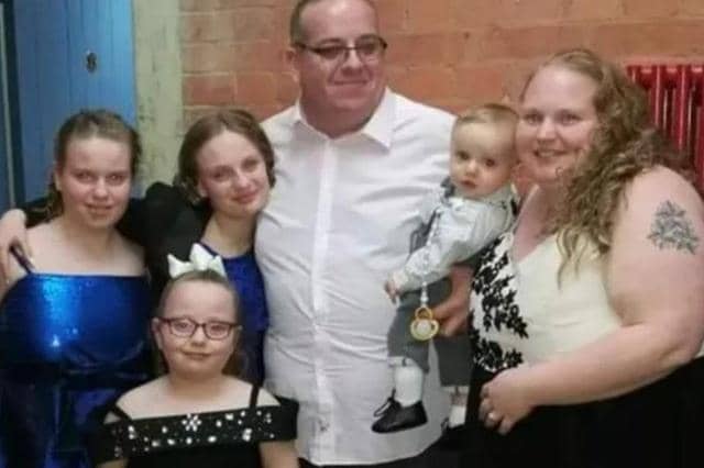 Darren and Kirsty Hampson with their children Ellie 16, Fay 14, Sarah 10 and Lewis 4