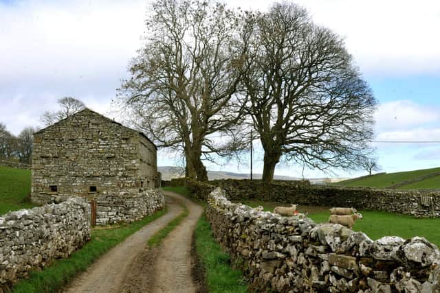 A traditional Dales barn in Askrigg