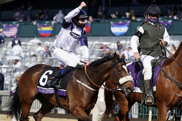 This was Glass Slippers and Tom Eaves winning the Breeders’ Cup Turf Sprint a year ago.