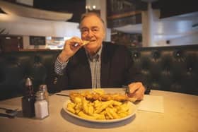 John Prescott says Papa's Fish and Chip shop demonstrates how small and medium-sized businesses can cut their carbon emissions.