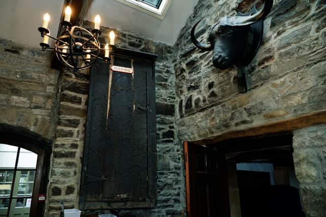 The pub appeared as The Drovers Arms in series two of All Creatures Great and Small